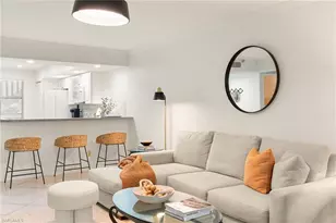 614 Wiggins Bay Dr, Naples, FL 34110 - Photo 5