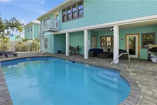 165 Connecticut St, Fort Myers Beach, FL 33931 - Photo 3