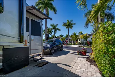 13466 Ladyfish Ln, Naples, FL 34114 - Photo 23