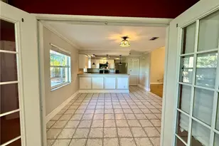 10192 Shade Tree Ct, Bonita Springs, FL 34135 - Photo 9