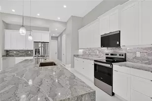 563 15th St NW, Naples, FL 34120 - Photo 11