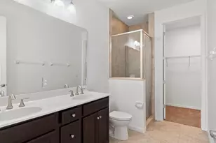 26141 Palace Ln, Bonita Springs, FL 34135 - Photo 7