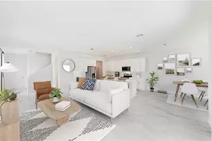 3038 Juniper Wy, Naples, FL 34112 - Photo 7