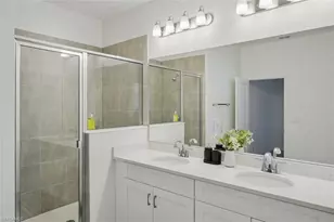 3038 Juniper Wy, Naples, FL 34112 - Photo 9