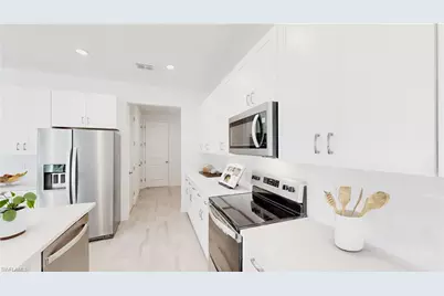 3122 Juniper Way, Naples, FL 34112 - Photo 5