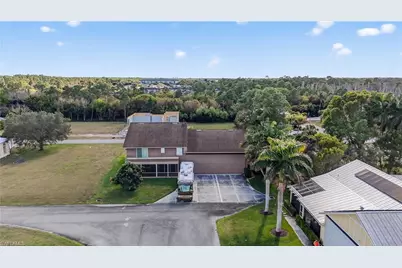 4060 Skyway Dr #45, Naples, FL 34112 - Photo 7