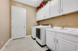 4664 Abaca Cir, Naples, FL 34119 - Photo 17