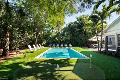 339 4th Ave N, Naples, FL 34102 - Photo 9