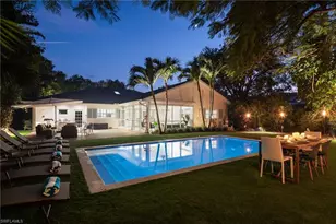 339 4th Ave N, Naples, FL 34102 - Photo 15