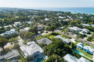 339 4th Ave N, Naples, FL 34102 - Photo 43