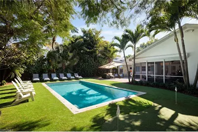 339 4th Ave N, Naples, FL 34102 - Photo 35