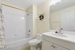 5550 Berkshire Dr, Fort Myers, FL 33912 - Photo 15