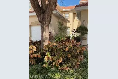 5550 Berkshire Dr #103, Fort Myers, FL 33912 - Photo 1