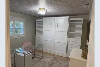 695 Regatta Rd S, Naples, FL 34103 - Photo 9