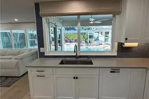 695 Regatta Rd S, Naples, FL 34103 - Photo 5