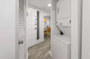 975 Palm View Dr, Naples, FL 34110 - Photo 5