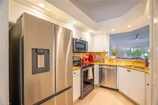 815 Gulf Pavilion Dr, Naples, FL 34108 - Photo 5