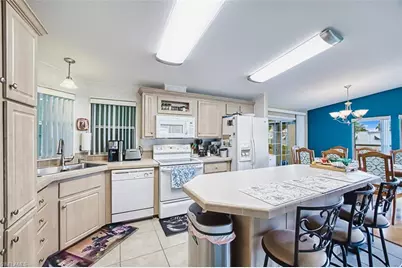 45 San Remo Cir, Naples, FL 34112 - Photo 13