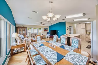 45 San Remo Cir, Naples, FL 34112 - Photo 23