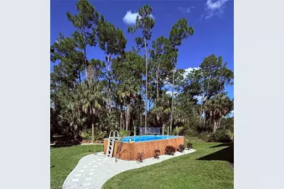 1021 10th Ave NE, Naples, FL 34120 - Photo 3