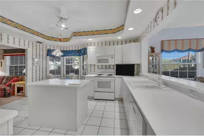 6135 Reserve Cir #1801, Naples, FL 34119 - Photo 9