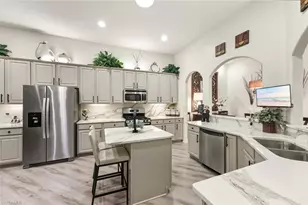 1806 Tarpon Bay Dr S, Naples, FL 34119 - Photo 15