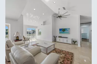 396 Conners Ave, Naples, FL 34108 - Photo 3