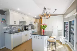 2048 Crystal Lake Dr, Naples, FL 34120 - Photo 13