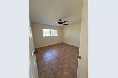 204 E 7th St, Lehigh Acres, FL 33972 - Photo 13