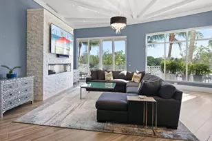 13665 Vanderbilt Dr, Naples, FL 34110 - Photo 11