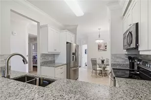 3981 Bishopwood Ct E, Naples, FL 34114 - Photo 19