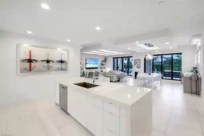 1135 3rd Ave S #210, Naples, FL 34102 - Photo 11