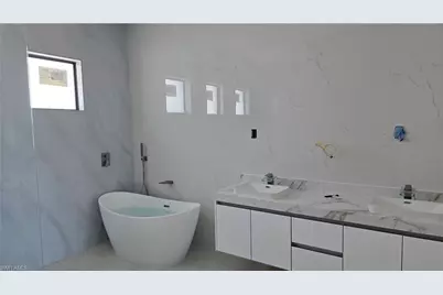 2006 Nelson Rd W, Cape Coral, FL 33993 - Photo 7