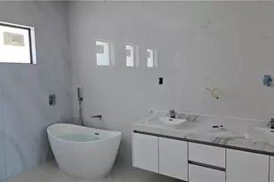 2006 Nelson Rd W, Cape Coral, FL 33993 - Photo 7