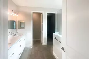 4605 Centaurus Cir, Naples, FL 34120 - Photo 13