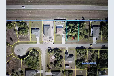 8047 Sherwood Cir, Labelle, FL 33935 - Photo 3