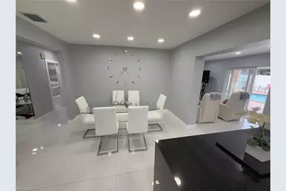 380 W 41st St, Hialeah, FL 33182 - Photo 29