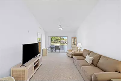 121 Wading Bird Cir #B201, Naples, FL 34110 - Photo 11