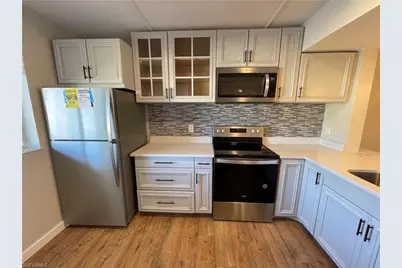 2395 Naples Trace Cir #6, Naples, FL 34109 - Photo 3