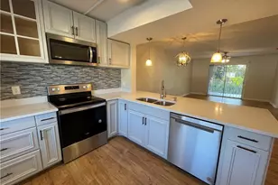 2395 Naples Trace Cir, Naples, FL 34109 - Photo 5