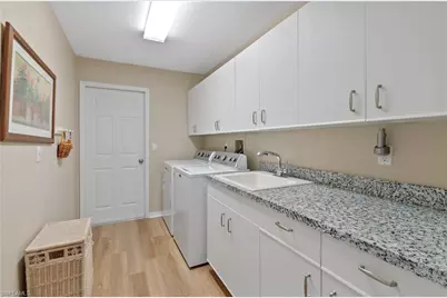 13201 Bridgeford Ave, Bonita Springs, FL 34135 - Photo 29