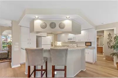 13201 Bridgeford Ave, Bonita Springs, FL 34135 - Photo 15