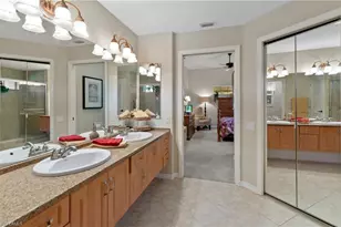 13201 Bridgeford Ave, Bonita Springs, FL 34135 - Photo 23