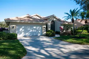 13201 Bridgeford Ave, Bonita Springs, FL 34135 - Photo 39