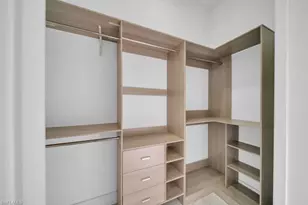 945 Gregory St E, Lehigh Acres, FL 33974 - Photo 7