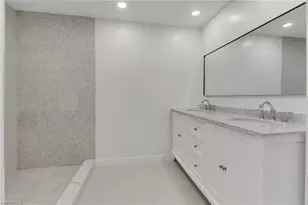 750 Southern Pines Dr, Naples, FL 34103 - Photo 17