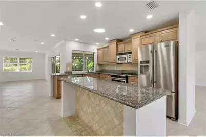 750 Southern Pines Dr, Naples, FL 34103 - Photo 9