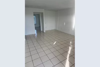 7105 W 13th Ave #402, Hialeah, FL 33014 - Photo 9