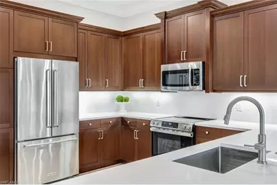 3706 Pleasant Springs Dr, Naples, FL 34119 - Photo 13