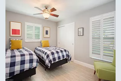 3165 Lakeview Dr, Naples, FL 34112 - Photo 13